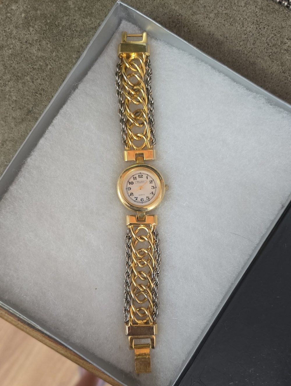 Gold and Silver Two-Tone Women's Bracelet Watch NEEDS BATTERY